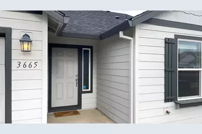 3665 Durst Street, Medford, OR 97504 - Photo 3