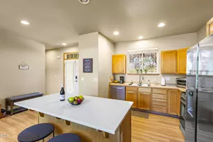 8540 Golden Pheasant Ct, Redmond, OR 97756 - Photo 11