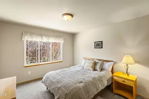 8540 Golden Pheasant Ct, Redmond, OR 97756 - Photo 25