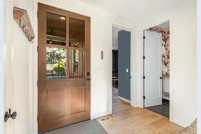 61389 Campbell Court, Bend, OR 97702 - Photo 5