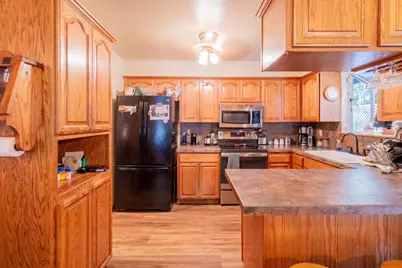 4184 E Evans Creek Road, Rogue River, OR 97537 - Photo 7