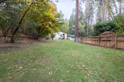 4184 E Evans Creek Road, Rogue River, OR 97537 - Photo 29