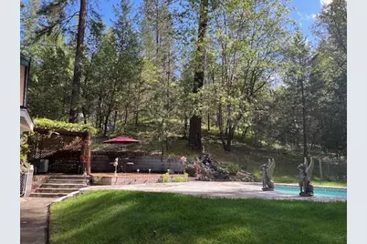 4184 E Evans Creek Road, Rogue River, OR 97537 - Photo 17