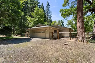5201 Lakeshore Dr, Selma, OR 97538 - Photo 1