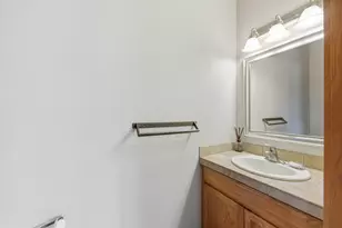 62262 Chickadee Ln, Bend, OR 97701 - Photo 17