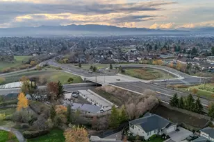 531 W La Strada Circle, Medford, OR 97504 - Photo 57