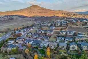 531 W La Strada Circle, Medford, OR 97504 - Photo 43