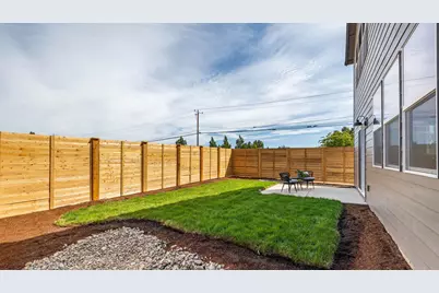 20592 Button Brush Avenue, Bend, OR 97702 - Photo 33