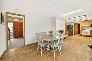 1103 Hillview Dr, Ashland, OR 97520 - Photo 11