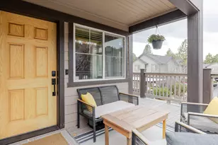 1925 NW Monterey Pines Dr, Bend, OR 97703 - Photo 3