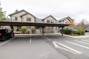 1925 NW Monterey Pines Dr, Bend, OR 97703 - Photo 23