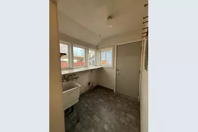 2210 Wantland Avenue, Klamath Falls, OR 97601 - Photo 11