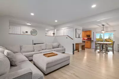 1051 NE Pepperwood Drive, Grants Pass, OR 97526 - Photo 7