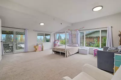 1051 NE Pepperwood Drive, Grants Pass, OR 97526 - Photo 21