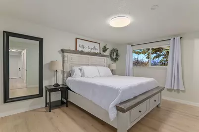 1051 NE Pepperwood Drive, Grants Pass, OR 97526 - Photo 15