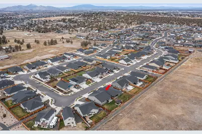 4980 SW Zenith Avenue, Redmond, OR 97756 - Photo 39