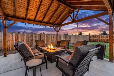 4980 SW Zenith Avenue, Redmond, OR 97756 - Photo 3