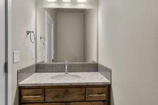 4980 SW Zenith Ave, Redmond, OR 97756 - Photo 25