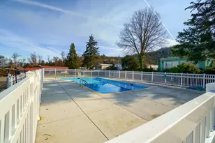 3955 S Stage Rd, Medford, OR 97501 - Photo 27