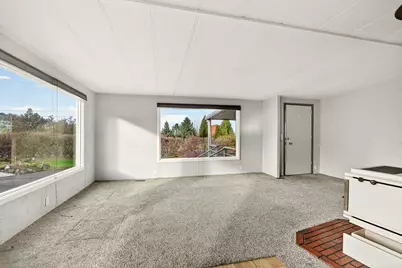 3955 S Stage Road #APT 21, Medford, OR 97501 - Photo 11