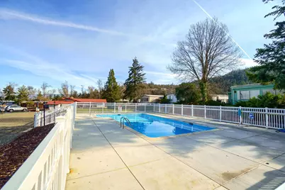 3955 S Stage Road #APT 21, Medford, OR 97501 - Photo 27