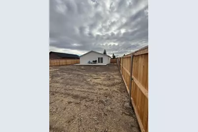 16650 Grey Pine Street, La Pine, OR 97739 - Photo 7
