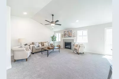 3687 Luchu Street #110, Medford, OR 97504 - Photo 5