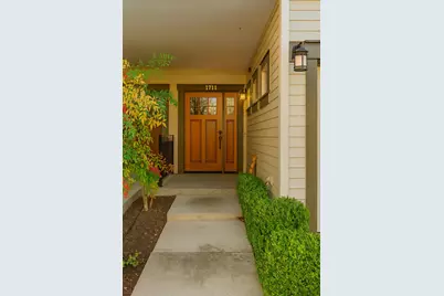 1711 Softwood Way, Grants Pass, OR 97526 - Photo 1