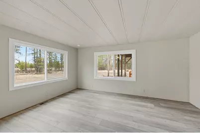 7240 Howard Road, La Pine, OR 97739 - Photo 11