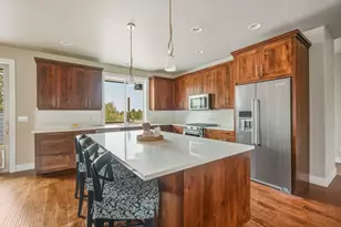 10064 Juniper Glen Cir, Redmond, OR 97756 - Photo 11