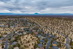 10064 Juniper Glen Cir, Redmond, OR 97756 - Photo 57