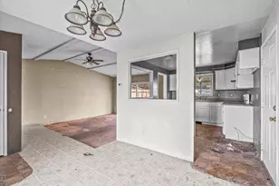 2618 Carr St, White City, OR 97503 - Photo 9