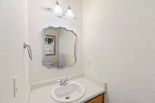 4000 E Jones Creek Rd, Grants Pass, OR 97526 - Photo 19