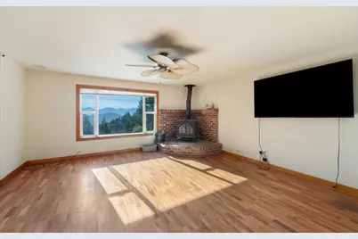 4000 E Jones Creek Road, Grants Pass, OR 97526 - Photo 11