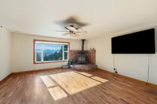 4000 E Jones Creek Rd, Grants Pass, OR 97526 - Photo 11