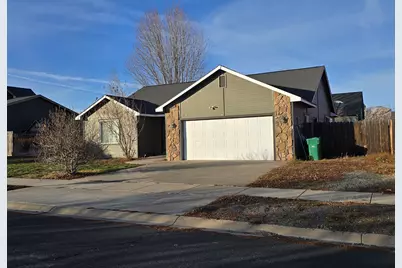 5151 Regency Drive, Klamath Falls, OR 97603 - Photo 5