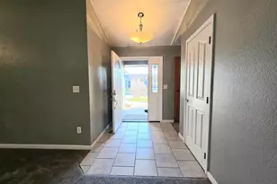 5151 Regency Dr, Klamath Falls, OR 97603 - Photo 9