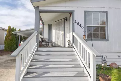 1646 Darin Drive, Grants Pass, OR 97527 - Photo 3