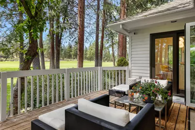 60733 Willow Creek Loop, Bend, OR 97702 - Photo 9