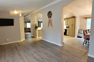 53605 Bobwhite Ct, La Pine, OR 97739 - Photo 5