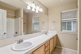 63020 NE Amherst Pl, Bend, OR 97701 - Photo 31