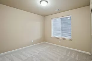 63020 NE Amherst Pl, Bend, OR 97701 - Photo 29