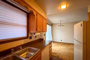 359 Wells Dr, Cave Junction, OR 97523 - Photo 7