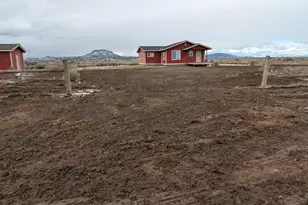 46864 Tucker Rd, Christmas Valley, OR 97641 - Photo 5