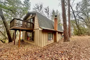 1450 Summit Loop, Grants Pass, OR 97527 - Photo 1