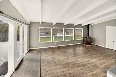 525 Barnes Avenue, Medford, OR 97504 - Photo 13