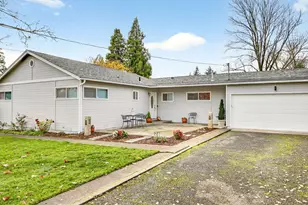 525 Barnes Ave, Medford, OR 97504 - Photo 39