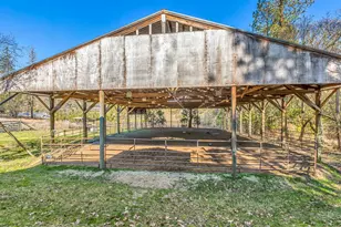 1956 E Fork Rd, Williams, OR 97544 - Photo 37
