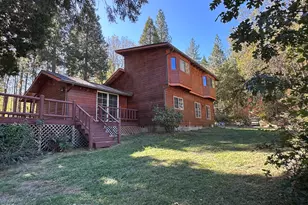 1956 E Fork Rd, Williams, OR 97544 - Photo 5