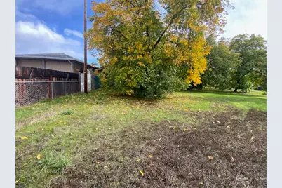3364 Bursell Road, Central Point, OR 97502 - Photo 3